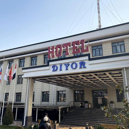 Diyor Hotel Marghilon エクステリア 写真