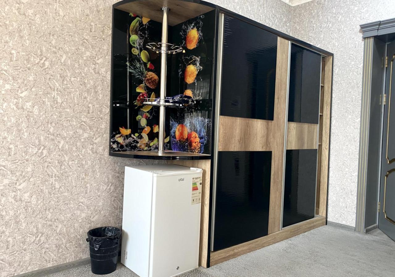 Diyor Hotel Marghilon エクステリア 写真