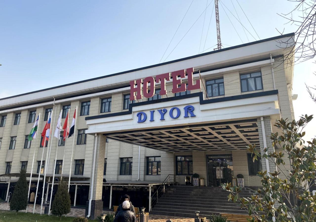 Diyor Hotel Marghilon エクステリア 写真